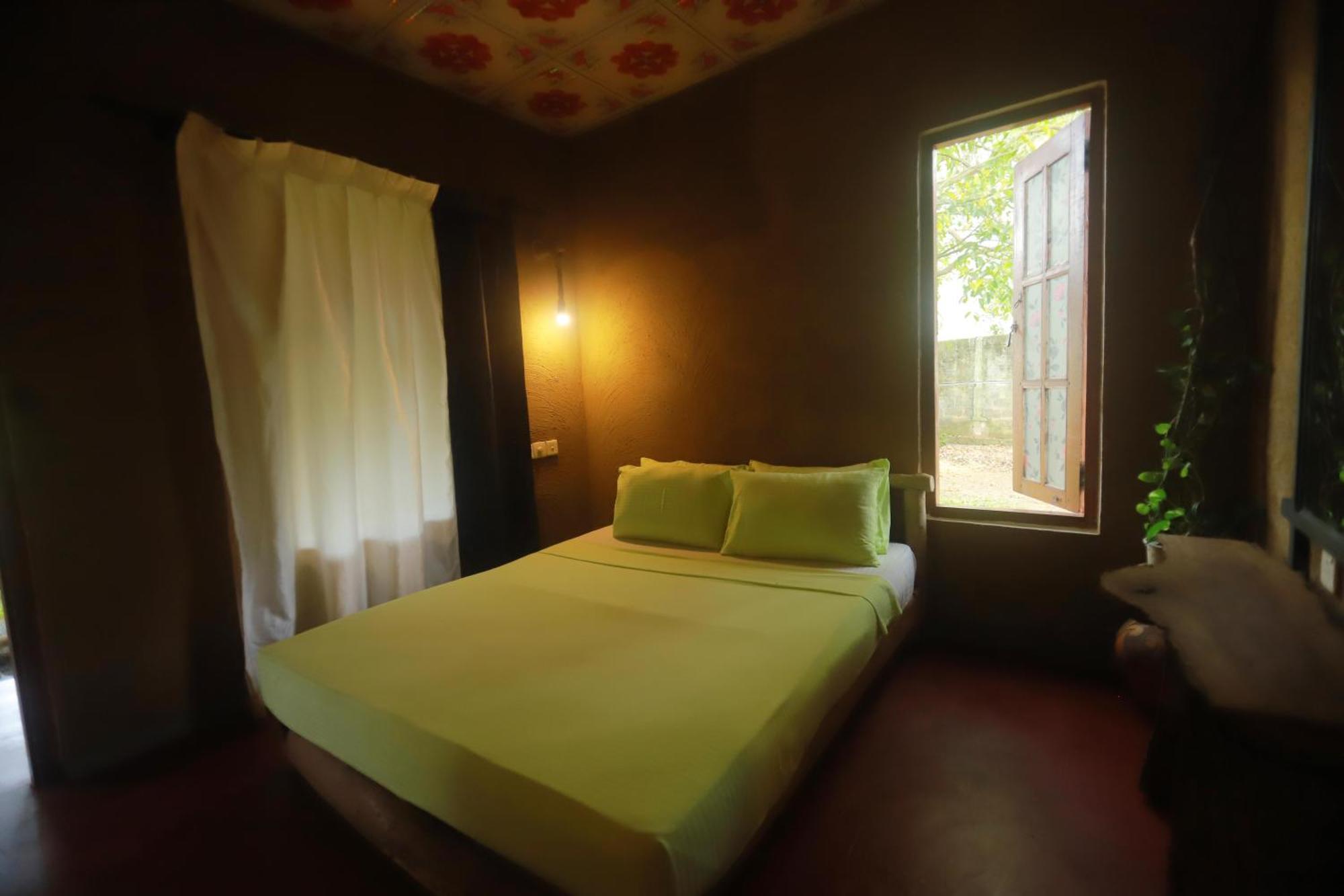 Dinna Nature Hostel Сигирия Экстерьер фото